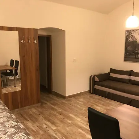 Dominika Apartment *